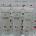 **พร้อมส่ง**Dior Snow White Reveal gentle purifying foam 50 ml.โฟมล้างหน้าดิออร์สโนว์ หน้าขาวใส ลดกระ ฝ้า