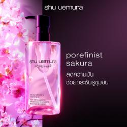 Shu Uemura POREfinist Sakura Refreshing Cleansing Oil 450 ml. ขวดสีชมพู ออยล์เช็คเครื่องสำอาง ช่วยล้างเมคอัพสูตรติดทนนานออกอย่างง่ายดายและรวดเร็ว ด้วยโมเลกุลน้ำมันที่เล็กที่สุด ซึ่งช่วยให้ซึมซาบไวและล้างออกง่าย ช่วยให้ผิวแลดูปราศจากรูขุมขน