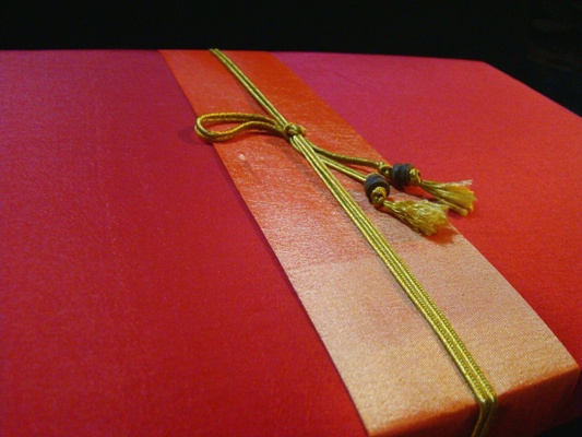 กล่องผ้าไหม กล่องกิ๊ฟเซ็ต ชุดของขวัญ กล่องบรรจุภัณฑ์ กันต์โตะ ชาดอกไม้ ชาสมุนไพร เชียงใหม่