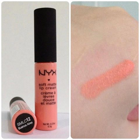 **พร้อมส่ง**สีใหม่ล่าสุด NYX Soft Matte Lip Cream#SMLC12 Buenos Aires สีส้มพีช ใครที่ไม่ชอบทาลิปสติกและเบื่อความเหนอะหนะของลิปกรอส พบกับลิปสติกเนื้อแมทใหม่จาก NYX เนื้อลิปนุ่มมากกก.. ให้สีชัด เนื้อเป็นแบบแมทแต่ไม่ได้ทำให้ปากแห้งเพราะมีมอยซ์เจอไรเซอร์ 