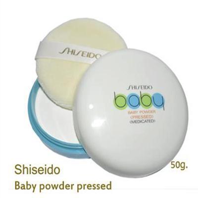 Shiseido Baby Pressed Powder 50g แป้งเด็กอัดแข็งสีขาว สูตรอ่อนโยนจากชิ เซโด้ มาพร้อมกับพัฟแสนนุ่ม เนื้อแป้งสีขาวเนียนละเอียดและโปร่งบาง มอบความเนียนสวยใสอย่างเป็นธรรมชาติ และเบาสะบายผิว ขนาดพกพาสะดวก 