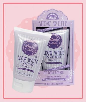 **พร้อมส่ง**Baby Kiss Snow White BB Body Lotion SPF30 PA++ (Cotton Candy Flavour) 150 g บีบีทาตัวขาว รุ่นใหม่ล่าสุด กลิ่นหอมหวาน น่าใช้มาก เหมาะสำหรับทุกสีผิว สูตรขาวขึ้น 5 ระดับ เนื้อครีมเกลี่ยง่ายไม่เป็นคราบ กันเหงื่อ กันน้ำ พร้อมปกป้องผิวจากแสงแดด สารส