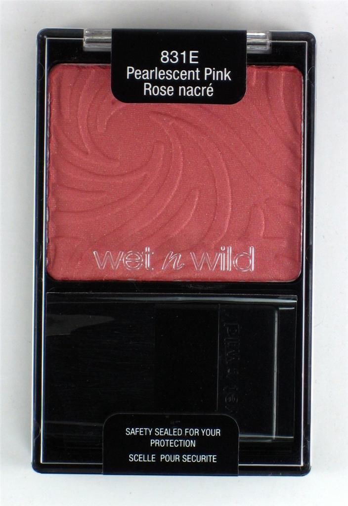 **พร้อมส่ง** Wet n Wild Blusher #831E Pearlescent Pink บรัชออนเนื้อแป้งสีชมพูพีชชิมเมอร์เล็กสีทองไม่เยอะ เหมาะสำหรับ everday look ใช้ได้กับทุกสีผิว ปัดง่ายเบลนง่าย ให้พิกเม้นที่หนักแน่น ติดทนประมาณ 6-7 ชั่วโมง มาพร้อมแปรงปัดแก้มในตัวค่ะ 