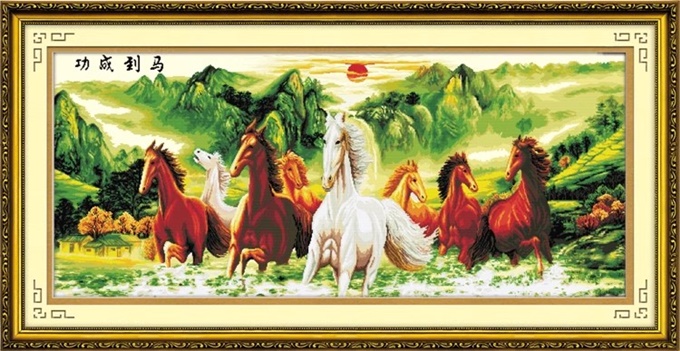 Eight horse แปดอาชา (พิมพ์ลาย)
