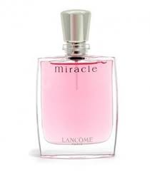 Lancome Miracle EDP 7ml (ขนาดทดลอง No Box) น้ำหอมสีชมพูแนวกลิ่นฟลอรัล - สไปซี่ ที่รวมความหอมหวานของลิ้นจี่ ผสมผสานความละมุนละไมของดอกแมคโนเลีย กลมกลืนไปกับเครื่องเทศบางเบา สะท้อนจิตวิญญาณที่เข้มแข็ง สุขุม เชื่อมั่น และศรัทธาในอนาคต เหมา