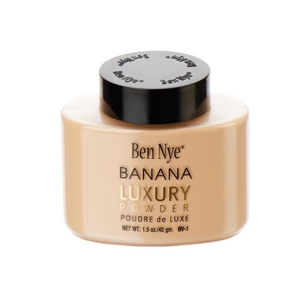 *พร้อมส่ง*Ben Nye Banana Luxury Powder เล็ก 1.5 oz. / 42 gm. แป้งฝุ่นผสมรองพื้นโทนสีเหลือง สำหรับสาวเอเชีย ใช้ในการเซ็ตรองพื้นให้ติดทนนานยิ่งขึ้น ผิวหน้าเรียบเนียนดูเป็นธรรมชาติ หรือเลือกใช้เป็นไฮไลท์เพื่อให้ใบหน้าแลดูมีมิติมากยิ่งขึ้น สีนี้จะออกเฉดเหลือง