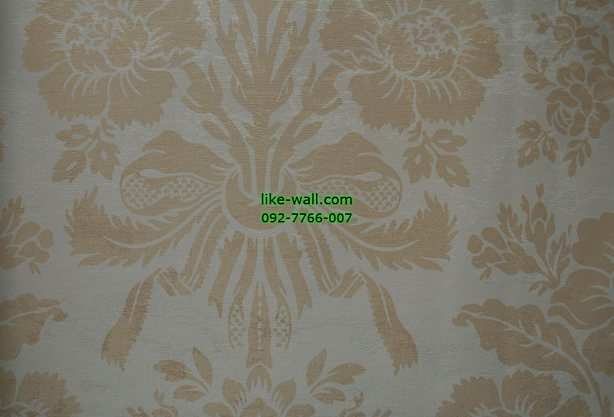 วอลเปเปอร์ติดผนังลายหลุยส์สีน้ำตาล พื้นขาว