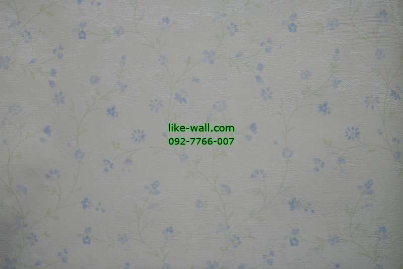 วอลเปเปอร์ติดผนังลายดอกไม้สีฟ้า พื้นขาว