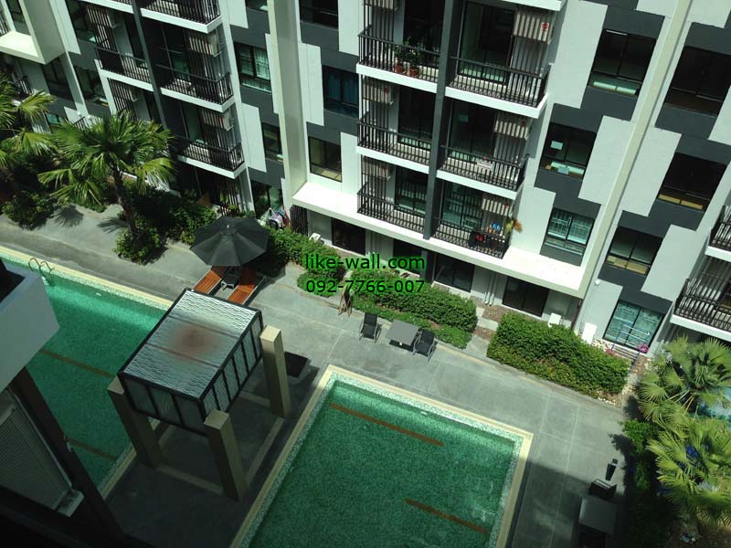 บรรยากาศโดยรอบของ ไอคอนโดลาซาล สุขุมวิท 105