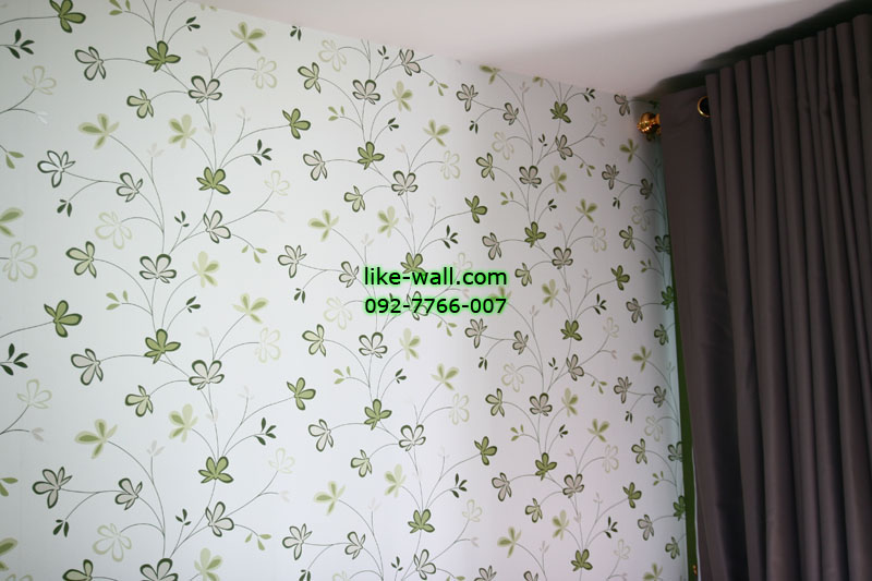 ตัวอย่างการติดตั้งวอลเปเปอร์ลายใบไม้สีเขียว ที่ icondo sukhumvit