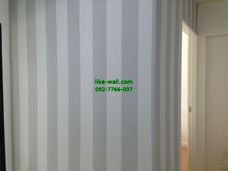 ตัวอย่างการติดตั้งวอลเปเปอร์ที่ ไอคอนโด วอลเปเปอร์ติดผนังลายทาง