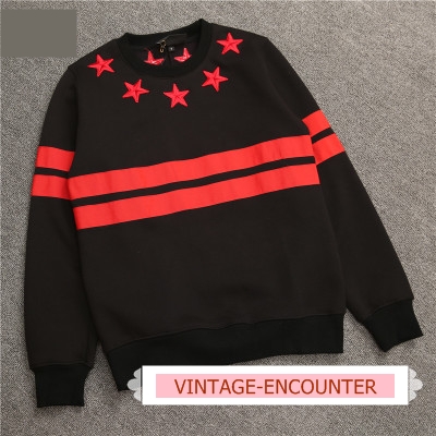 CREW NECK SWEATSHIRT  GVC เสื้อสเวตเตอร์ จีดราก้อน เสื้อสเวตเชิ้ต ปักลาย เสื้อกันหนาวแขนยาวผู้หญิง เสื้อแขนยาวผู้หญิงแฟชั่น คอลเลคชั่น ออทั่ม วินเทอร์