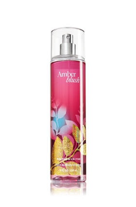 Bath & Body Works Amber Blush Fine Fragrance Mist 236 ml. สเปร์ยน้ำหอมที่ให้กลิ่นติดกายตลอดวัน กลิ่นหอมของราสเบอร์รี่ผสมวนิลลา หอมหวานๆคล้ายๆกลิ่นพายเบอรรี่คะ 