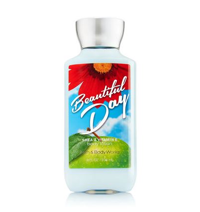 **พร้อมส่ง**Bath & Body Works Beautiful Day Shea & Vitamin E Body Lotion 236 ml. โลชั่นบำรุงผิวสุดพิเศษ กลิ่นนี้ให้กลิ่นหอมสดชื่นของแอปเปิ้ลผสมกับกลิ่นของดอกเดซี่ หอมน่ารักๆกลิ่นคล้ายๆน้ำหอมของ DKNY แอปเปิ้ลเขียวเลยคะ