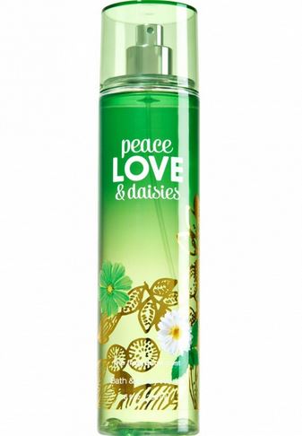 Bath & Body Works Peace Love & Daisies Fine Fragrance Mist 236 ml. สเปร์ยน้ำหอมที่ให้กลิ่นติดกายตลอดวัน กลิ่นหอมอ่อนหวานของดอกเดชื่กับกลิ่นลาเวนเดอร์ ให้อารมณ์ผ่อนคลายเบาสบาย