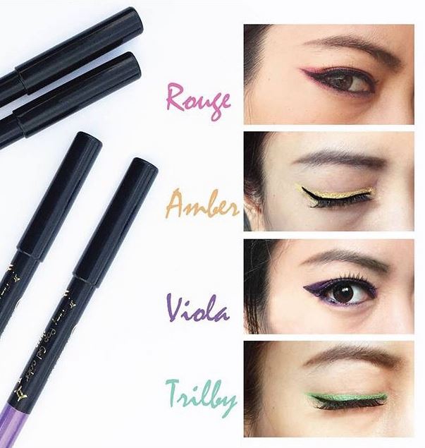 **พร้อมส่ง**COSLUXE Tiny Pop Gel Colour Liner เจลไลเนอร์ สีสันสุดจี๊ด แบบออโต้เพ็นซิล ขนาดมินิ สูตรเนื้อครีมอ่อนนุ่มเกลี่ยง่ายที่ให้สีชัดสดใส ไม่เลอะใช้ได้หลากหลายรูปแบบสำหรับวาดเส้นบริเวณแนวขนตาด้านบนและล่างได้ลุคดวงตาที่สวยได้รูปดูมีเสน่ห์น่าหลงไหล