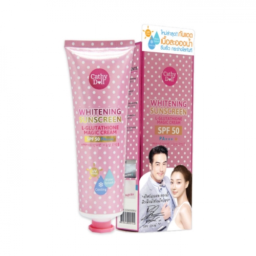 CATHY DOLL L-GLUTATHIONE MAGIC CREAM SPF50 PA+++ 138 ml. แอลกลูต้าไธโอนเมจิคครีม SPF50 PA+++ 138ml แอลกลูต้าไธโอนเมจิคครีม  อีกระดับของการป้องกันแสงแดดกับครีมกันแดดละอองน้ำ ใช้ได้ทั้งหน้าและตัว สูตรใหม่ บางเบากว่าครีมกันแดดทั่วไปแต่ให้การบำรุงขั้นสูง พร้อ