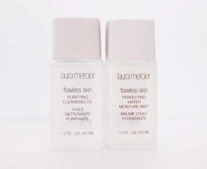 **พร้อมส่ง**Laura Mercier Flawless Skin Purifying Cleansing Oil 30ml ขนาดทดลอง ออยล์ทำความสะอาดผิวบริสุทธิ์เนื้อบางเบา ทำความสะอาดผิวอย่างล้ำลึกและอ่อนโยน กำจัดคราบเครื่องสำอางบนใบหน้าและดวงตา ขจัดสร้างขึ้นและนุ่มผิว สร้างเกราะคุ้มกันให้แก่ผิวหน้า ปรับระด