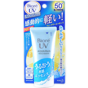 Biore UV Aqua Rich Watery Essence SPF 50+/PA+++ 50g. ครีมกันแดดสูตรน้ำเนื้อเอสเซ้นส์ เปลี่ยนเป็นน้ำทันทีที่ทาซึมซาบเร็ว ไม่มันเหนอะหนะบำรุงผิวให้ผิวนุ่ม ชุ่มชื่น บางบาง เกลี่ยง่าย ทาแล้วไม่เป็นคราบ ไม่ทำให้หน้ามันเย้ม ป้องกันได้ครบทั้งรังสี UV