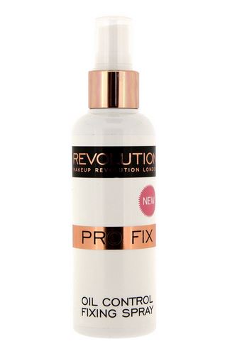 *พร้อมส่ง*Makeup Revolution MUR Pro Fix  Oil Control Fixing Spray 100 ml.  สเปรน้ำแร่ ที่มีคุณสมบัติ ช่วยให้ Make up ติดทนนาน เสมือนการแพ็คแป้งยึดไว้กับผิว ไม่ให้หลุดออก ทำให้แป้งไม่ดร๊อป สีรองพื้นไม่เปลี่ยน สูตร Oil Control เน้น ลดความมันบนใบหน้า