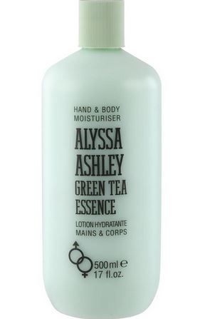 Alyssa Ashley Green Tea Essence Lotion Hydratante 500 ml. โลชั่นมัคส์สูตรเอสเซ็นส์ชาเขียวจากประเทศอิตาลี ช่วยให้ผิวขาวใส ประกายออร่า กระชับผิวให้แลดูกว่าวัย กลิ่น white musk ผสมชาเขียวอ่อนๆ เนื้อครีมเข้มข้น ให้ความชุ่มชื้นไม่เหนียวเหนอะหนะ