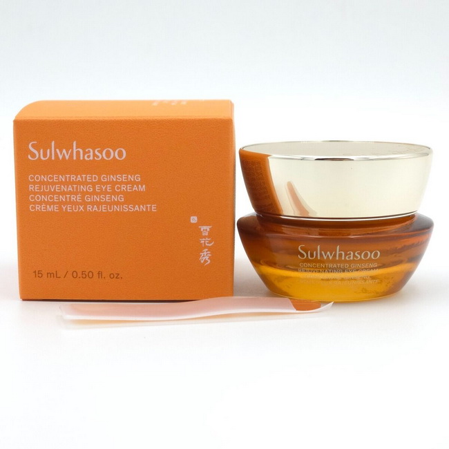 Sulwhasoo Concentrated Ginseng Rejuvenating Eye Cream 15 ml. พัฒนาสูตรใหม่ทั้งไลน์ เพื่อประสิทธิภาพที่ดียิ่งขึ้นฟื้นฟูความกระชับ ยืดหยุ่น และลดเลือนริ้วรอยบริเวณรอบดวงตา ครีมบำรุงรอบดวงตาสูตรปรับปรุงที่ช่วยบรรเทาความกังวลเกี่ยวกับริ้วรอยบริเวณรอบดวงตาทั้ง