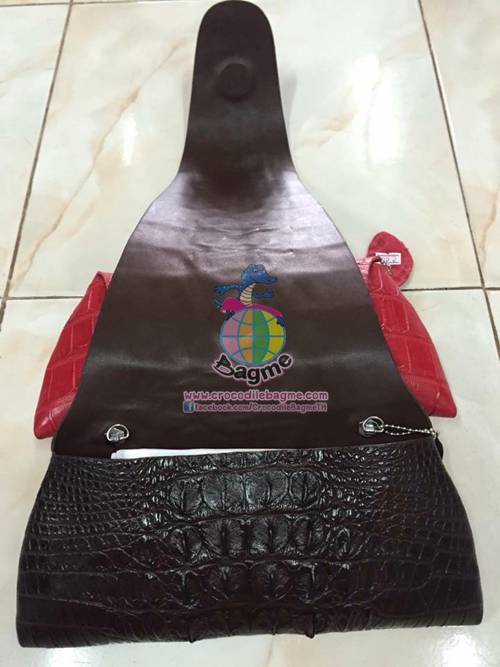 พร้อมส่ง กระเป๋าถือ หางม้วนBC201 หลัง