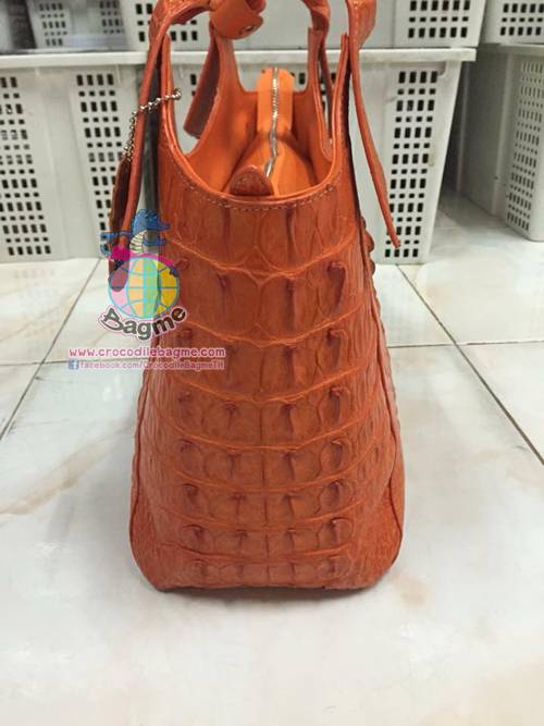 พร้อมส่ง กระเป๋าถือ สะพายหญิงBN579 หนังหลัง