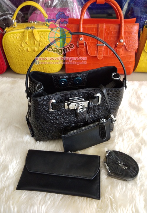 พร้อมส่ง กระเป๋าถือ สะพายหญิงBN5104 หัว