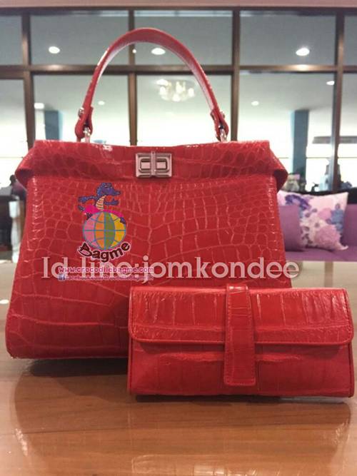 พร้อมส่ง กระเป๋าถือ สะพายหญิงBT882  หนังท้อง