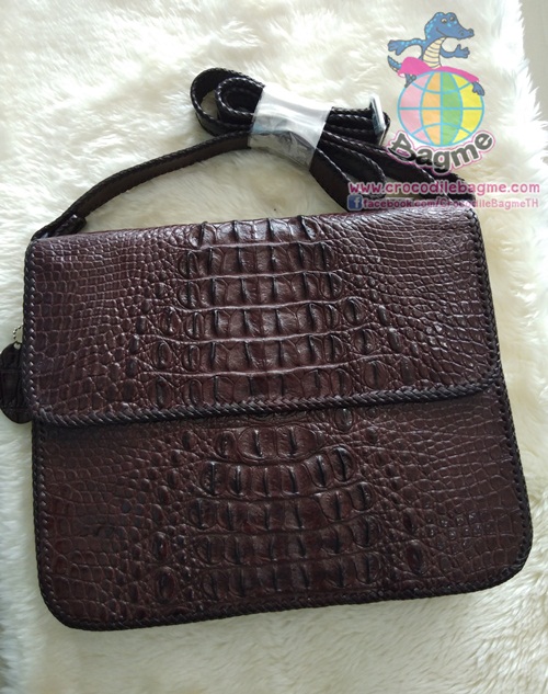 พร้อมส่ง สะพายชายBN952 กลางหางถักขอบ (ใส่กระดาษA4 ได้ไม่ต้องพับ)