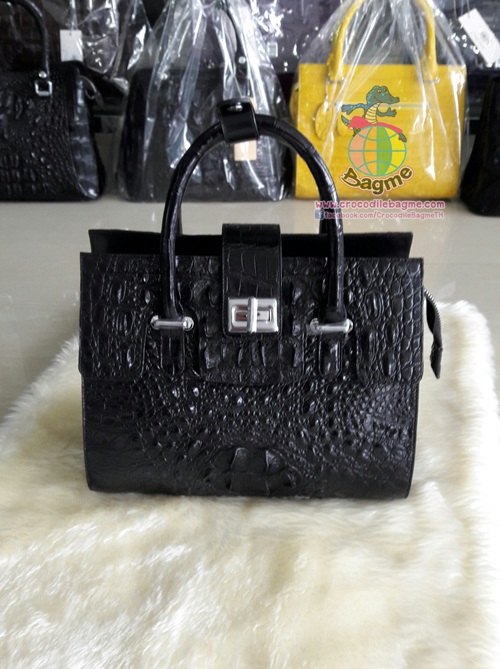 พร้อมส่ง กระเป๋าถือครัช BT8130 หัว