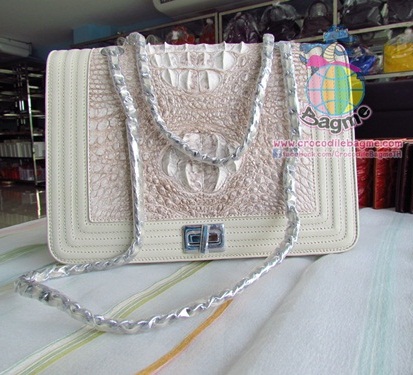 พร้อมส่ง กระเป๋าถือ สะพายหญิงBT8106 หัว