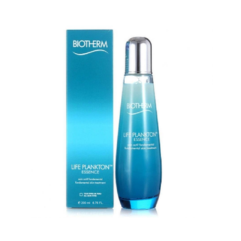 BIOTHERM Life Plankton Essence 200 ml ขนาดใหม่ สุดคุ้มประหยัดถึง 20% มหัศจรรย์แห่งผิวสัมผัส ให้ความอ่อนเยาว์กลับคืนสู่ใบหน้า เอสเซนส์เข้มข้น อุดมด้วยสารสกัดแพลงตอนสกัดบริสุทธิ์จากน้ำแร่ร้อนธรรมชาติถึง 5% เพื่อเปิดประตูผิวสู่ผิวอ่อนเยาว์ลงร่ว