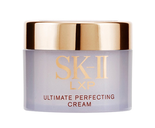 SK-II LXP Ultimate Perfecting Cream ขนาดทดลอง 15g. ครีมบำรุงผิวหน้าระดับ พรีเมี่ยม รวมคุณประโยชน์ที่ครบถ้วนไว้ในกระปุกเดียว ตั้งแต่การช่วยลดเลือนริ้วรอย ร่องลึกต่างๆให้ตื้นขึ้น ให้ผิวมีความยืดหยุ่นดังผิวแรกแย้ม คืนความอ่อนเยาว์ให้แก่ผิว ช่ว