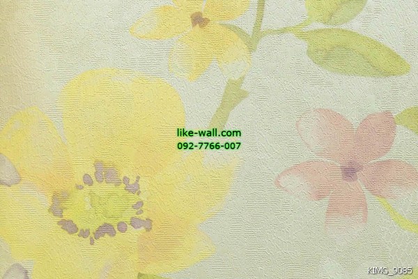 วอลเปเปอร์ติดผนัง ลายดอกไม้หลากสี สีเหลือง พื้นหลังสีขาว
