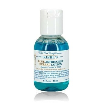 Kiehl's Blue Astringent Herbal Lotion ขนาดทดลอง 40ml. โลชั่นยอดฮิตของ Kiehl's ที่ออกแบบมาเพื่อผู้ที่มีปัญหาผิวมัน เป็นสิวง่าย มีส่วนผสมที่ช่วยฆ่าเชื้อสิว สามารถใช้แต้มเฉพาะบริเวณที่เป็นสิว หรือบริเวณที่มีความมันเป็นพิเศษ สิวอักเสบลดล