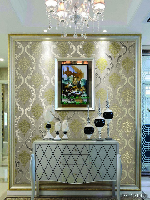 ผลงานตัวอย่างในการติดวอลเปเปอร์ติดผนัง ลายหลุยส์ขนาดใหญ่ 