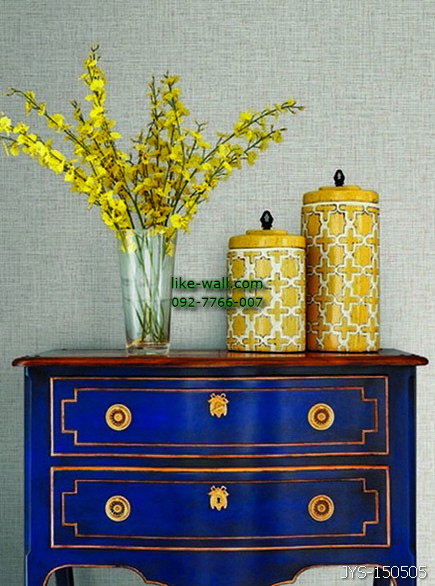 ผลงานตัวอย่างในการติดวอลเปเปอร์ติดผนัง ลายพื้นเรียบและลายเส้นขีด 