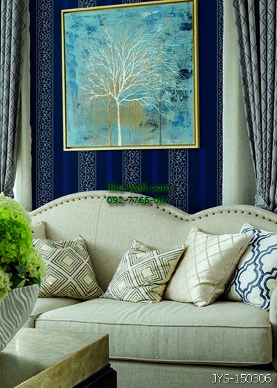 ผลงานตัวอย่างในการติดวอลเปเปอร์ติดผนัง ลายเส้นขดในทางตรง สไตล์หลุยส์ สีน้ำเงิน