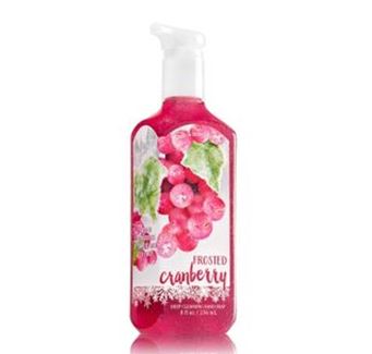 **พร้อมส่ง**Bath & Body Works Frosted Cranberry Deep Cleansing Hand Soap 236 ml. เจลล้างมือฆ่าเชื้อโรค ใช้กับน้ำ มีเม็ดสครับช่วยขัดผิวมือให้สะอาดยิ่งขึ้น มีกลิ่นหอมติดทนนาน กลิ่นหอมแครนเบอรี่ผลไม้ตระกูลเบอร์รี่หอมหวานนุ่มละมุน