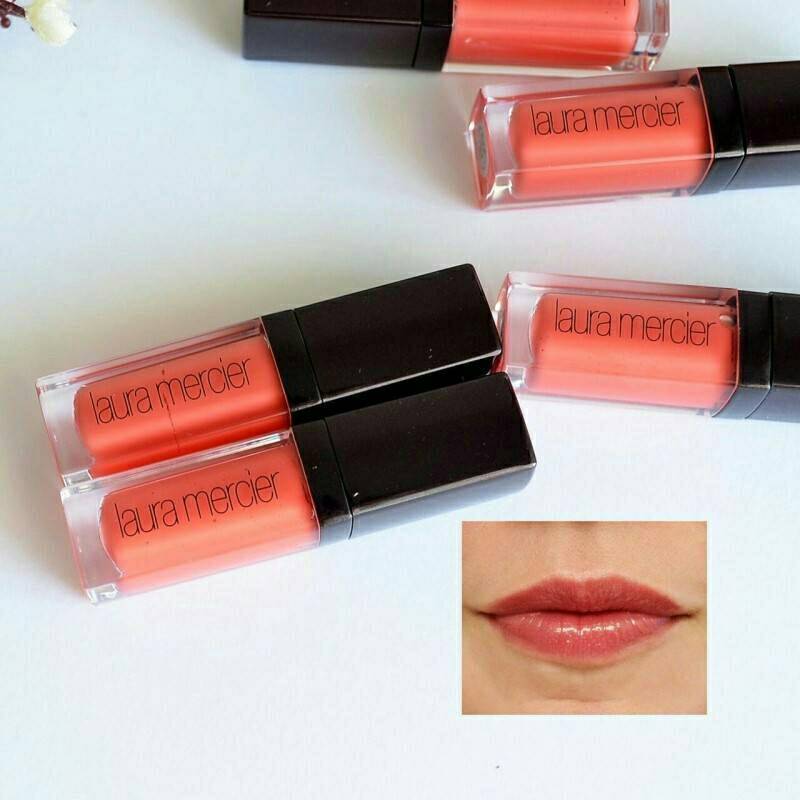 **พร้อมส่ง**Laura Mercier Lip Glace # Nectar ขนาดทดลอง 2.8 g. ลิปกลอสสีส้มอมชมพู ขนาดครึ่งของไซส์จริง ลิปกลอสสีสวยหรูเนื้อเนียนนุ่ม ที่จะทำให้ริมฝีปากของคุณดูเอิบอิ่ม แวววาวอย่างเป็นธรรมชาติ