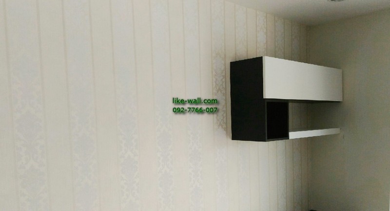  ผลงานตัวอย่าง การติดวอลเปเปอร์ติดผนัง ลายทางหลุยส์ ย่านร่มเกล้า