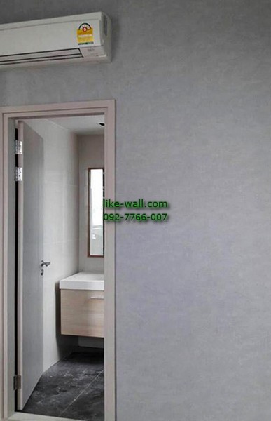 ผลงานตัวอย่าง การติดวอลเปเปอร์ติดผนัง ลายเรียบ ที่คอนโดย่านทองหล่อ