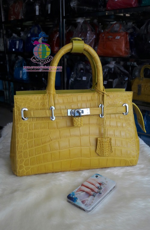 พร้อมส่ง กระเป๋าถือ สะพายหญิงBT8114 ท้อง