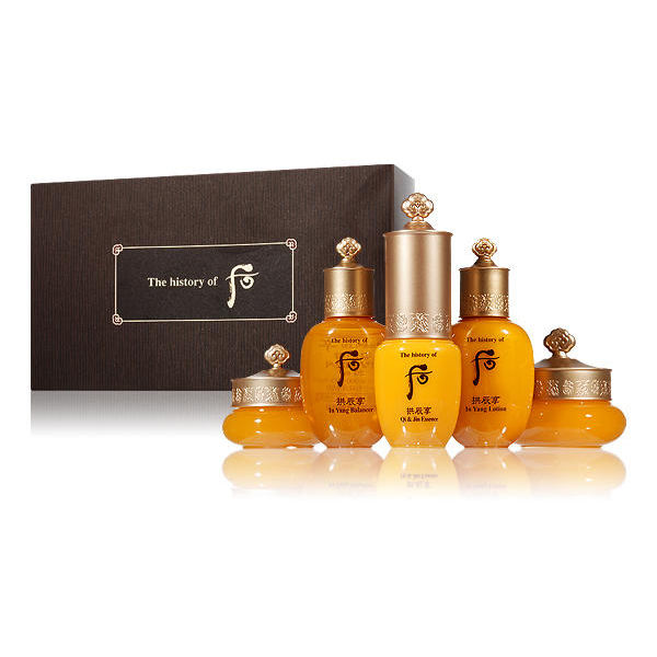 The History of Whoo Gongjinhyang In Yang Special Gift Set 5 Items (รากโสมโบราณ +ถั่งเช่า) ชุดบำรุงผิวต่อต้านริ้วรอย เหมาะสำหรับคนผิวค่อนข้างแห้ง อายุ 30-45 ปี ชะลอวัย เน้นสารสกัดจากสมุนไพร เน้นเพิ่มความชุ่มชื่นให้แก่ผิว ให้ผิวที่แห้งกร้าน ดูสด