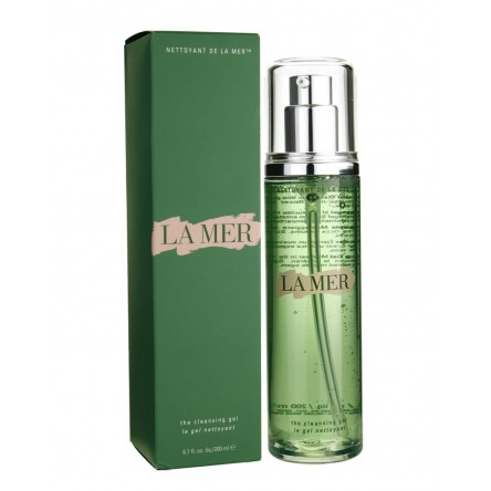 LA MER The Cleansing Gel 200ml. เจลล้างหน้าสูตร Oil Free สำหรับผิวมันและผิวผสม ทำความสะอาดผิวหน้า และความมันส่วนเกินได้อย่างหมด รักษาความชุ่มชื่นไว้ให้ผิวอย่างสมดุล มอบสัมผัสที่เรียบเนียน ละเอียด สบายผิวแบบไร้ความมัน