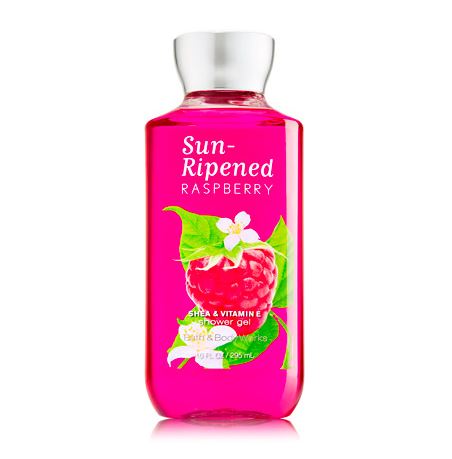 Bath & Body Works Sun-Ripened Raspberry Shea & Vitamin E Shower Gel 295ml. เจลอาบน้ำกลิ่นหอมติดกายนานตลอดวัน กลิ่นหอมคลาสสิคของเบอร์รี่แสนหวาน ผสมกลิ่นวนิลลา หอมหวานสดชื่นคะ