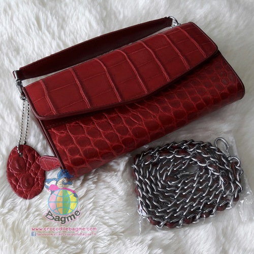 พร้อมส่ง กระเป๋าถือครัช BC206 ท้อง(สีเลือดหมู)มีสายสะพาย