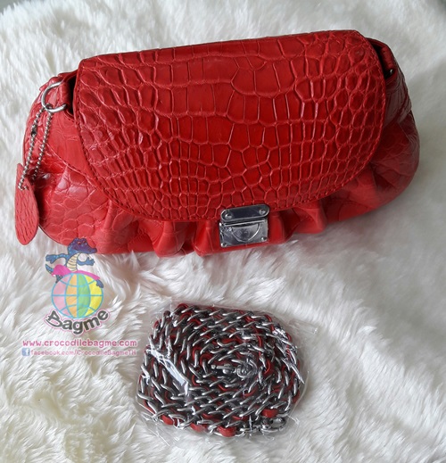พร้อมส่ง กระเป๋าถือครัชBT235 ท้อง(สีแดง)มีสายสะพาย